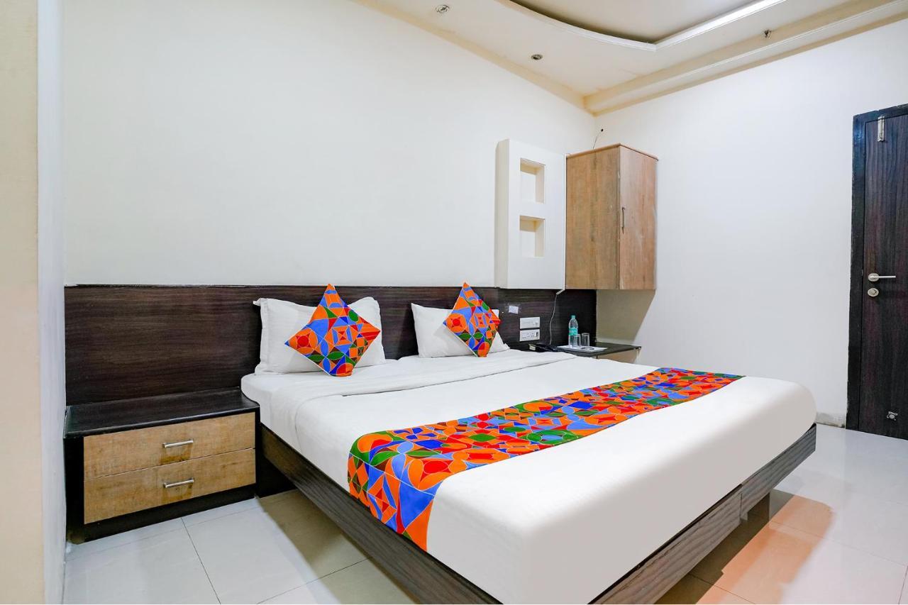 Fabhotel Regent Inn - Nr Skywalk Bridge Pimpri-Chinchwad Exterior foto